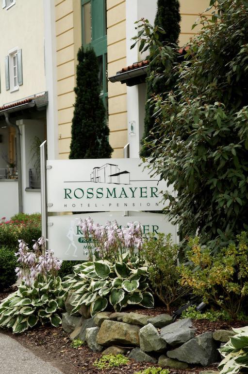 Apart-Hotel Pension Rossmayer Bad Fussing Exterior photo